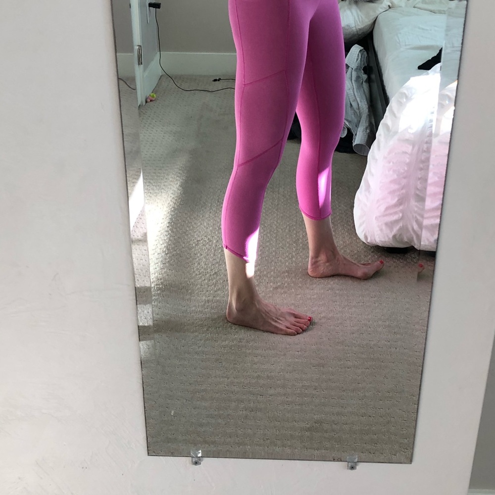 Athleta Capri length yoga tights